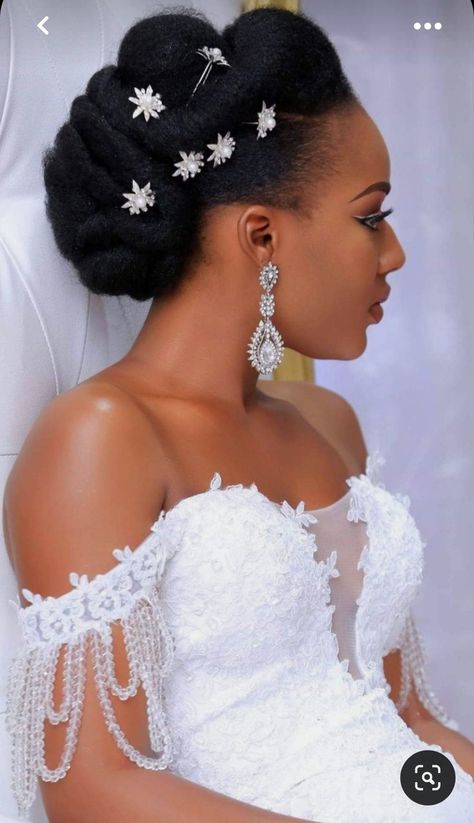 Natural Hair Updo Wedding, Afro Wedding Hairstyles, African Wedding Hairstyles, Natural Bridal Hair, Black Brides Hairstyles, Natural Hair Wedding, Black Wedding Hairstyles, Natural Wedding Hairstyles, Natural Hair Bride