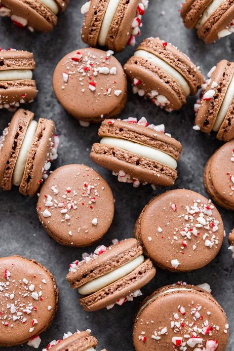 Chocolate Peppermint Macarons – MikeBakesNYC Peppermint Macarons, Peppermint Ganache, Christmas Macarons, Chocolate Macarons, White Chocolate Peppermint, Macaron Flavors, Macaron Cookies, Ginger Molasses Cookies, French Macaroons