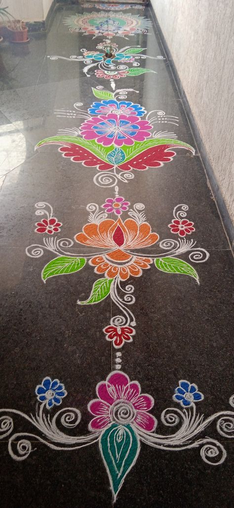 Long Rangoli Designs Diwali, Muggulu Design With Colors, Sankranti Muggulu For Competition, Muggulu For Sankranti, Sankranti Rangoli Designs Latest, Long Rangoli Designs, Sankranti Muggulu Rangoli Designs, Sankranti Rangoli Designs Easy, Rangoli For Sankranti