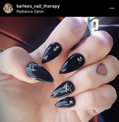 #witchnails #halloweennails #love #acrylics #kittennails #moonnails #witch Witch Hat On Nails, Triple Moon Goddess Nails, Wiccan Nail Designs, Black Witch Nails, Witchy Nail Ideas, Witchy Nails Almond, Nail Art Witch, Yule Nails, Witchy Spring