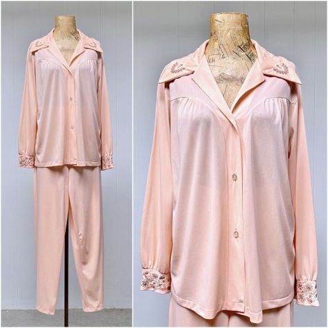 Breakfast in Bed for Mothers Day-the vintage fashion parade for the week of May 8th | Vintage Fashion Guild Forums 1960s Pajamas Women, 60s Pajamas Vintage, 60s Pyjamas, 1970s Sleepwear, 70s Pyjamas, 70s Pjs, 70s Sleepwear, 1970s Pajamas, 80s Pajamas