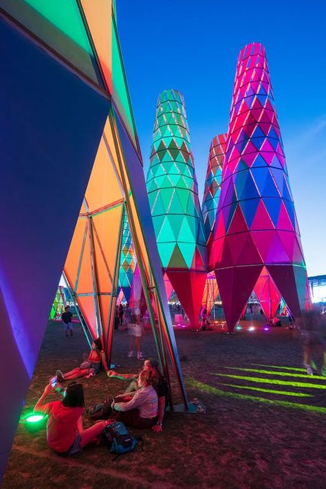 A closer look at Francis Kéré's colorful Coachella installation | News | Archinect Tenda Camping, Architectural Photographers, Coachella Valley, Shade Structure, Light Installation, Stage Design, Art Festival, Public Art, Light Art