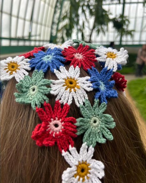 Brought my crochet flower bandana to the greenhouse and it just blends in so well 🥺 #flowerbandana #crochet #crochetbandana #crocheting #crochetaddict #crochetlove #crochetersofinstagram #crochetinspiration #crochetdaisy Crochet Flower Bandana, Crochet Daisy Bandana, Crochet Bandanas, Flower Bandana, Bandana Crochet, Crochet Bandana, Crochet Daisy, The Greenhouse, Crochet Flower