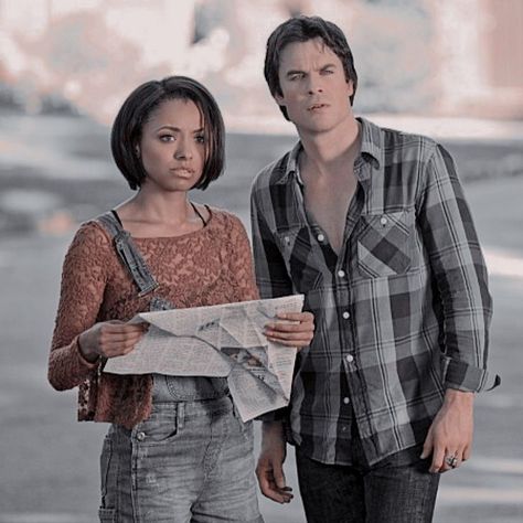 Bonnie And Damon Aesthetic, Damon And Bonnie Wallpaper, Damon Salvatore And Bonnie Bennet, Damon 1864, Tvd Widgets, Mbti Couples, Bonnie And Damon, Bonnie Vampire Diaries, Damon And Bonnie