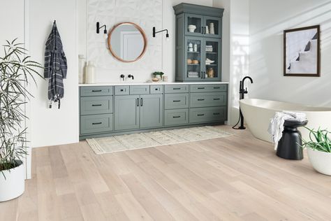 HydroBlok Winter Palette 6 1/2 in White Oak Engineered Hardwood EKHB75L15W White Oak Engineered Hardwood, Hardwood Floor Care, Oak Engineered Hardwood, Winter Palette, Armstrong Flooring, Bathroom Floors, Oak Planks, Engineered Flooring, Engineered Hardwood Flooring