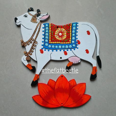 Product: pichwai cow hanging Material: mdf Status : sold DM for details! #pichwai #pichwaicowhanging #cow #lotus #pichwaiart… | Instagram Pichwai Cow, Pichwai Paintings Cows, August Crafts, Deer Drawing, Cow Photos, Lotus Painting, Pichwai Paintings, Cow Painting, Indian Decor