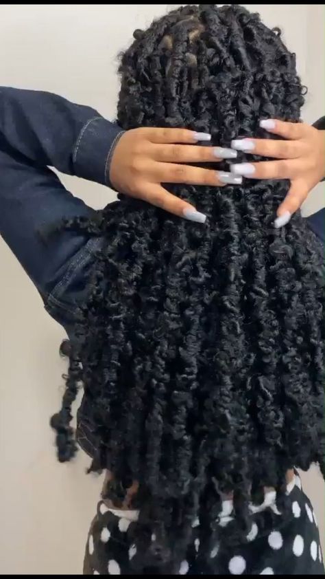 20 inches long butterfly locs in stock. [Video] | Hair ponytail styles, Faux locs hairstyles, Locs hairstyles 20 Inch Butterfly Locs, Big Butterfly Locs, Medium Length Butterfly Locs, Styling Butterfly Locs, Big Faux Locs, Butterfly Locs Medium Length, Long Butterfly Locs With Color, Medium Butterfly Locs, Small Butterfly Locs