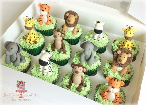 Cupcakes Jungle Theme, Safari Birthday Cupcakes, Safari Theme Cake 1st Birthdays, Cupcake Safari Theme, Safari Birthday Cupcakes Jungle Theme, Safari Themed Cupcakes, Cupcakes Safari, Jungle Theme Cupcakes, Jungle Cupcakes