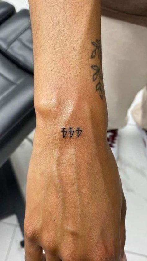 Meaning Of 444, 444 Tattoo Meaning, 444 Tattoos, Dishonored Tattoo, Tattoos Spiritual, First Time Tattoos, Unique Half Sleeve Tattoos, 444 Tattoo, Simple Tats