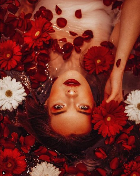 Rose Bath Photoshoot, Dark Valentines Aesthetic Photoshoot, Halloween Blood Bath Photoshoot, Shower Photoshoot Ideas, Vday Photoshoot, Valentine Shoot, Bathtub Photoshoot, Bathtub Photography, Milk Bath Photography