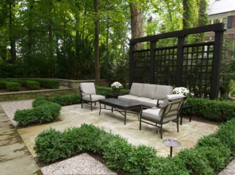 Formal Garden Design, Small Patio Design, Rustic Backyard, Backyard Designs, Outdoor Seating Area, Formal Garden, Backyard Inspiration, Creative Gardening, Garden Seating