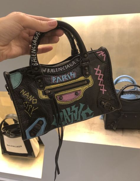 Balenciaga City Bag Mini, Balenciaga Graffiti Bag, Graffiti Bag, City Graffiti, Balenciaga Classic City, Leather Tote Purse, Luxury Purses, Bags Aesthetic, Balenciaga Bag