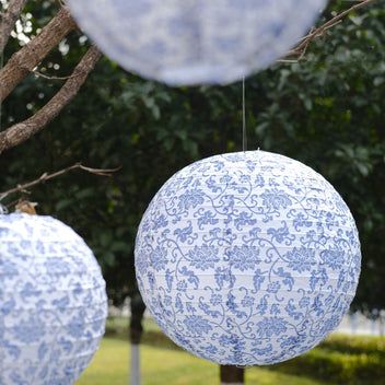 8pc White & Blue French Toile Paper Lanterns | eFavormart.com Paper Lanterns For Wedding, Blue And White Paper Lanterns, Chinoiserie Theme Party, Outdoor Wedding Lanterns, Blue Bridal Shower Decorations, Chinoiserie Party, Paper Lantern Centerpieces, White Engagement Party, French Blue Wedding