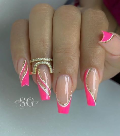 Nails Ideas Nail Art, Nails Xmas, Art Nails Design, Nail Nail Designs, Fancy Nail Art, Gold Acrylic Nails, Fancy Nails Designs, Stylish Nails Designs, Smink Inspiration