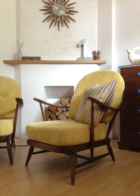 We have finished restoring a lovely pair of Ercol ‘Windsor’ Lounge Chairs – Model No. 203. These chairs are original 1960’s. These chairs have been widely regarded as the be… Ercol Sofa Upcycle, Ercol Evergreen Chair, Ercol Sofa Forli, Ercol Quaker Chair, Ercol Goldsmith Chairs, Ercol Sofa, Ercol Armchair, 70’s Decor, Ercol Chair