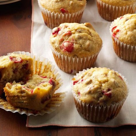 Cranberry Nut Muffins, Cranberry Muffin, Cranberry Recipes Muffins, Apple Crunch, Nutella Muffin, Muffins Blueberry, Pecan Muffins, Nut Muffins, Morning Glory Muffins