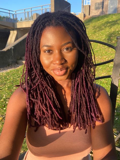 Purple Hair Locs, Purple Faux Locs, Black And Purple Hair, Purple Locs, Red Dreadlocks, Red Locs, Hair Locs, Beautiful Dreadlocks, Hair Locks