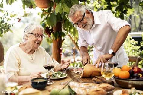 Senior couple having dinner outdoors | premium image by rawpixel.com Family Having Dinner, Zone Meals, Blue Zones Diet, Italian Party, Zone Diet, Greek Restaurants, Senior Activities, Blue Zone, Bastille Day