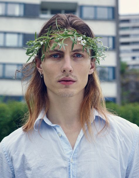 Frida Gustavsson, Icona Pop, Head Wreath, Floral Crowns, Spring Awakening, Green Wreath, Flower Crowns, Groom Attire, Floral Hair