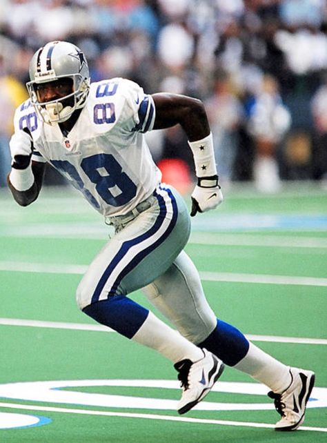 Sports Podcast, Nfl Legends, Michael Irvin, Cowboys Players, Dallas Cowboys Gear, Dallas Cowboys Players, Dallas Cowboys Football Team, Nfl Football Pictures, How Bout Them Cowboys