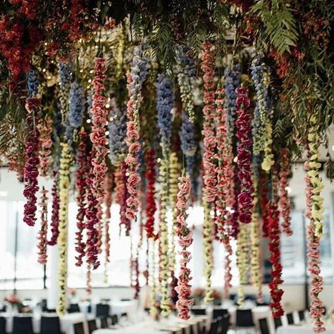 boho wedding flowers Cheap Wedding Table Centerpieces, Flowers Hanging, Floral Installation, Flower Installation, Floral Chandelier, Creative Wedding Ideas, Hanging Flowers, Wedding Table Centerpieces, The Ceiling