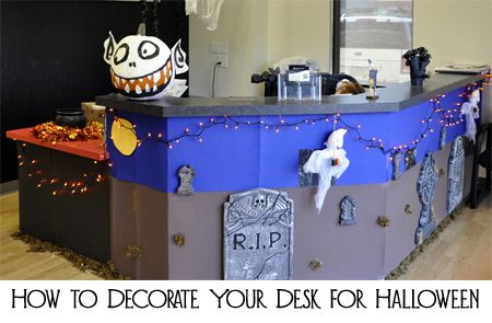 Whether you work at home or a shared office, you can decorate your office desk for Halloween to add some fun to your work week (as long as your boss allows).  Here are a few ideas for how to decorate your desk for Halloween. Cubicle Halloween Decorations, Halloween Cubicle, Halloween Office Party, Office Halloween Decorations, Halloween Office, Office Party Decorations, Shared Office, Office Decorating, Cubicle Decor