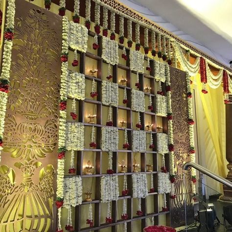 9 Elegant Ways to Use Mogras in Your Wedding Decor Backdrop With Flowers, Reception Decoration Ideas, Indian Baby Shower Decorations, Asian Wedding Decor, Naming Ceremony Decoration, Wedding Decorations Ideas, Indian Baby Showers, Reception Stage Decor, Simple Stage Decorations