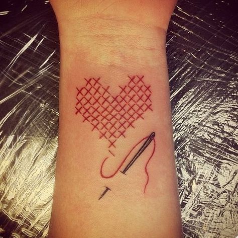 Want!!! I've been cross stitching since I was really young and only wished I had the time to do it again. Cross Stitch Tattoo, Sewing Tattoos, Grandma Tattoos, Tattoo Painting, Stitch Tattoo, Theme Tattoo, Geniale Tattoos, Beautiful Cross Stitch, Cross Stitch Heart