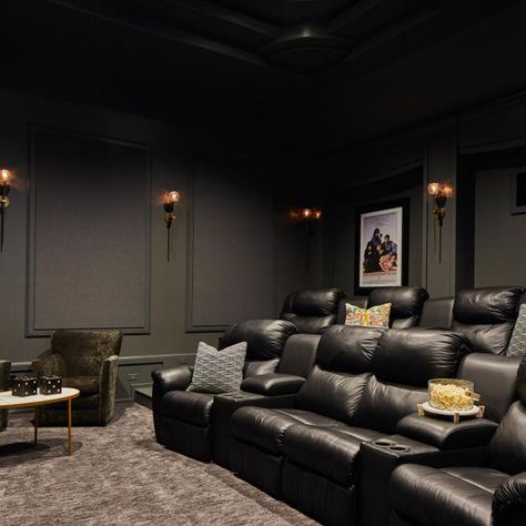 Living Space and Home Theater Pictures | HGTV Photos Modern Theater Room, Modern Living Room Ideas Home, Home Theatre Rooms, Small Theater Room, Theatre Rooms, Small Theatre Room Ideas, Theatre Seats, Theatre Room Ideas, Small Home Theaters