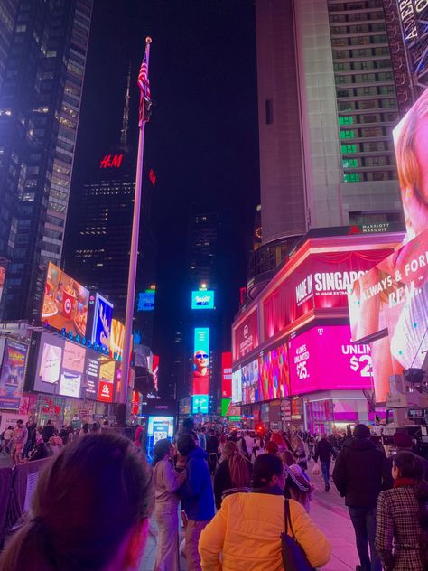 New york, times square, night, city, lights Nyc Aesthetic Times Square, Time Square New York Night, Times Square Night, New York Night Life, Asthetics Photos, Nyc At Night, New York Times Square, New York City Night, New York Vibes