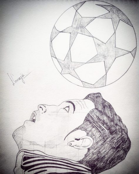 Football Drawing Ronaldo, Messi And Ronaldo Sketch, Ronaldo Portrait Drawing, Cr7 Drawing Sketch, Sketch Of Ronaldo, Ronaldo Sketch Pencil, Ronaldo Cristiano Drawing, Ronaldo Drawing Sketch, Ronaldo Drawing Easy