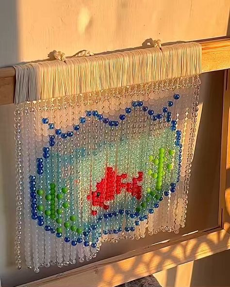 Beaded Curtains Diy, Diy Tapestry, Wire Diy, 3d Craft, Beaded Curtains, Diy Crafts To Do, Cute Clay, 자수 디자인, Diy Curtains