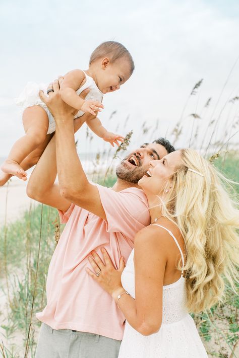 1 St Birthday Photoshoot, First Year Family Photoshoot, Infant Beach Photoshoot, 1 Year Family Photos First Birthdays, First Birthday Photo Shoot Ideas Beach, One Year Old Beach Photoshoot, Beach Family Photos With Baby, 1st Birthday Beach Photoshoot, Baby Beach Photoshoot Ideas