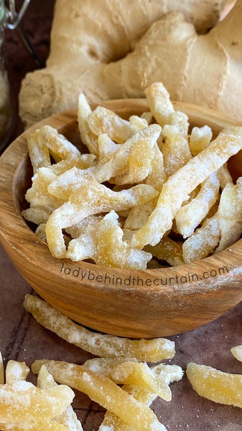 Crystalized Ginger Recipe, Ginger Candy Recipe, Crystalized Ginger, Ginger Chews, Candied Orange Peel, Dry Ginger, Candy Recipes Homemade, Candied Ginger, Ginger Recipes