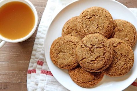 These Sweet Sorghum Spice Cookies taste like a happy holiday memory! A simple spice combination pairs with sorghum syrup instead of molasses for a new spin on a traditional favorite, nabbing third place in our cookie contest for Sarah W. Sorghum Recipes, Spice Cookie Recipes, Sorghum Syrup, Ginger Cookie Recipes, Cookie Contest, Cookie Spread, Joyful Noise, Ginger Snap Cookies, Holiday Cookie Recipes