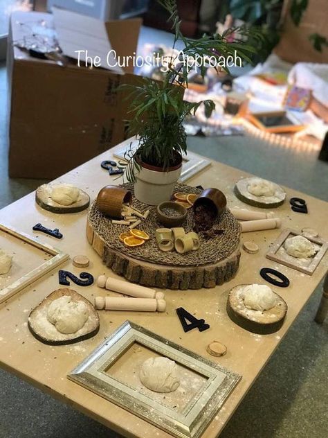 Playdough Curiosity Approach, Natural Playdough Area Eyfs, Curiosity Approach Activities, Regio Emilia Activities, Curiosity Approach Eyfs Preschool, Playdough Area, Playdough Table, Curiosity Approach Eyfs, Nature Based Classroom