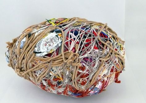 Judith Scott, Growth Art, Sculpture Textile, Basket Art, Fiber Sculpture, American Folk Art, Gcse Art, Art Brut, Outsider Art