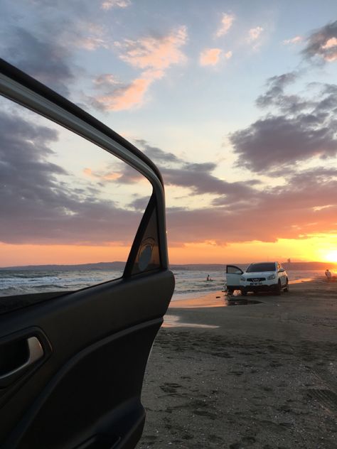 #aesthetic #seaside #cars #nature Car Beach Aesthetic, Beach Car Aesthetic, Beach Cars, 23rd Birthday, Money Magnet, Insta Profile Pic, The Beach Boys, Beautiful Places Nature, Food Snapchat