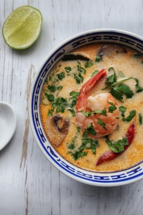 Tom Yum Soup Recipe Using Paste, Tom Yum Soup With Paste, Tom Yum Paste Recipe, Tum Yum Soup Recipe Thai, Tom Yam Soup Recipe, Tum Yum Soup, Yam Soup Recipe, Hot N Sour Soup, Tom Yam Soup