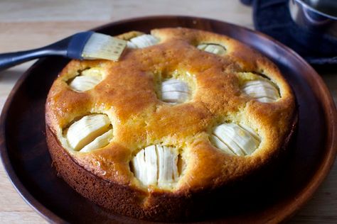 sunken apple and honey cake – smitten kitchen Cheesecake Bundt Cake, Jewish Apple Cake, Smitten Kitchen Recipes, Rosh Hashana Recipes, Russian Honey Cake, Apple And Honey, Jewish Foods, Apple Cakes, Chocolate Babka