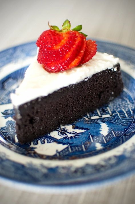 Black Bean Cake, Bean Desserts, Chocolate Cake Gluten Free, Black Bean Cakes, Gluten Free Cake Mixes, Recipes Pictures, Gf Sweets, Beans Beans, Cake Gluten Free