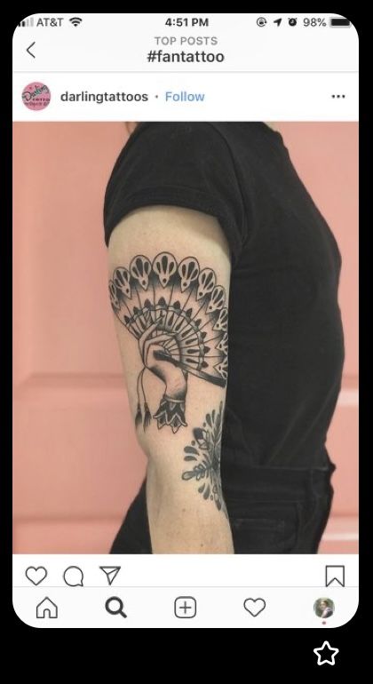 Mandala Fan Tattoo, Hand Fan Tattoo Design, Hand Holding Fan Tattoo, Trad Fan Tattoo, Fan Traditional Tattoo, American Traditional Fan Tattoo, Spanish Fan Tattoo, Traditional Fan Tattoo, Hand Fan Tattoo