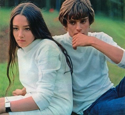 Olivia Hussey and Leonard Whiting Olivia Hussey And Leonard Whiting, Olivia Hussey And Leonard, Zeffirelli Romeo And Juliet, Romeo And Juliet 1968, Juliet 1968, Leonard Whiting, Juliet Capulet, Olivia Hussey, Jane Russell