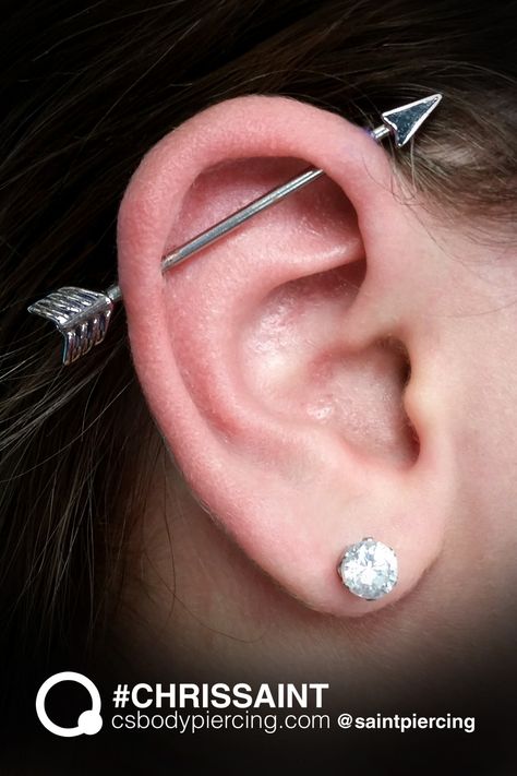 industrial piercing Piercing Ideas Industrial, Ear Piercing Ideas Industrial, Ear Industrial Piercing, Ear Piercing Industrial, Industrial Piercing Aesthetic, Ear Piercings Placement Chart, Full Ear Piercings, Piercing Aesthetic, Ear Piercings Industrial