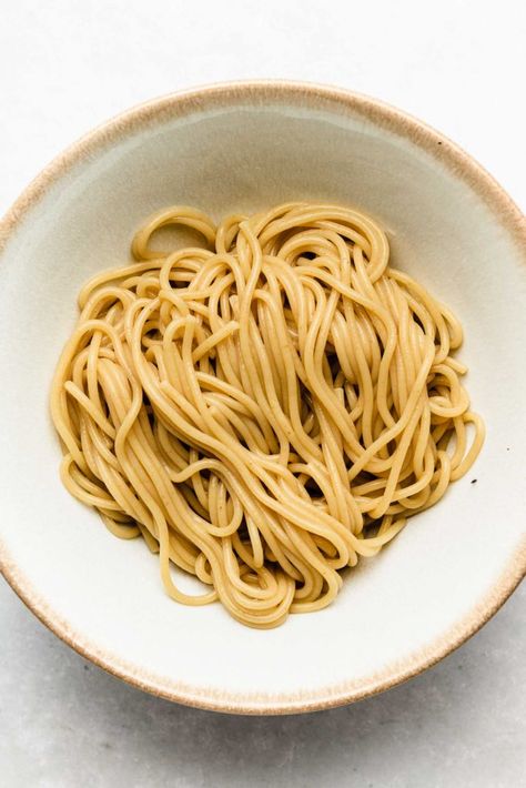 Ramen Reference, Make Ramen Noodles, Spaghetti Ramen, Diy Ramen, Japanese Ingredients, Okonomi Kitchen, Homemade Ramen Noodles, Soup Sides, Asian Ramen