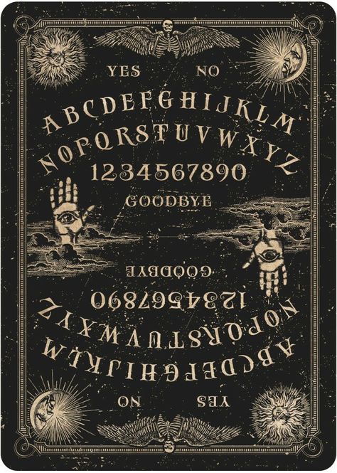 double board Kindle Cases, Etiquette Vintage, Potion Bottles, Spirit Board, Halloween Tags, Ouija Board, Fortune Telling, Fortune Teller, Ipad 2