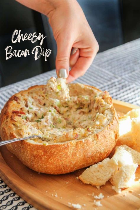 Cobb Loaf, Bread Bowl Dip, Best Dip Ever, Cheesy Bacon Dip, Best Dip, Bread Bowl Recipe, Sauces Recipes, Bacon Dip, Cheesy Dip