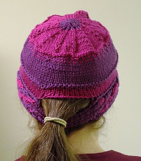 Crochet ponytail hat pattern