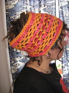 crocheted dread tube pattern... SOME ONE PLEASE MAKE ME!!!! Headband Pattern Free, Crochet Adult Hat, Crochet Headband Pattern Free, Toddler Teacher, Yarn Creations, Crochet Dreadlocks, Crochet Dreads, Crochet Headband Pattern, Crochet Hair Accessories