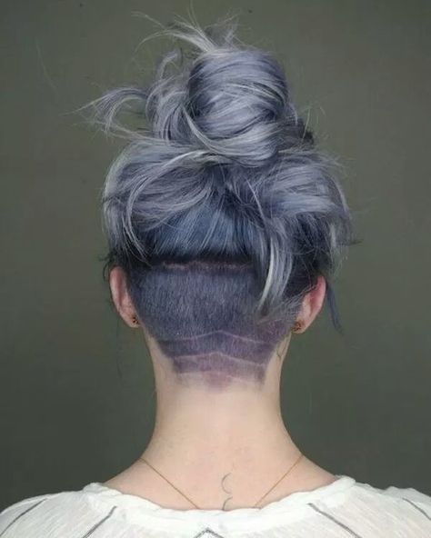 Undercut Hair Designs, Undercut Hairstyles Women, Undercut Long Hair, Shaved Hair Designs, Undercut Women, Hair Tattoos, Natural Hair Styles Easy, Girl Haircuts, Undercut Hairstyles